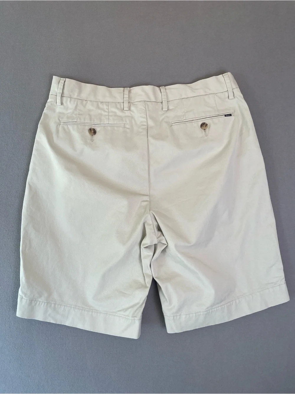 Polo by Ralph Lauren Men's Stone Khaki Flat Front Chino Shorts Size 31